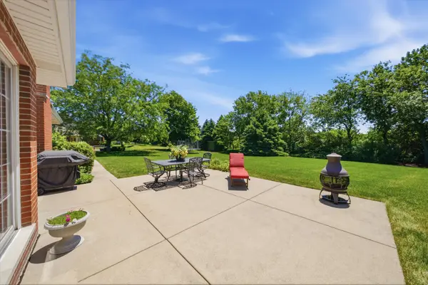 11321 Laura LN, Frankfort, IL 60423