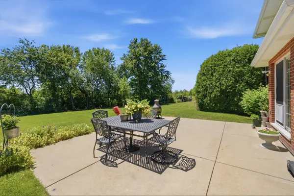11321 Laura LN, Frankfort, IL 60423