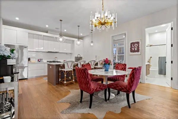 1938 W Augusta BLVD #304, Chicago, IL 60622