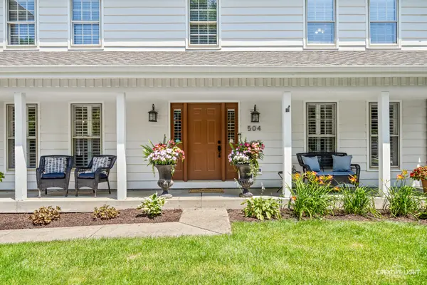 504 Alexandria DR, Naperville, IL 60565