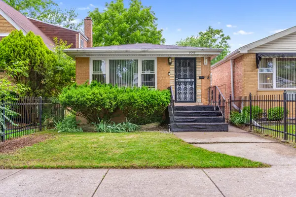 9042 S Ellis AVE, Chicago, IL 60619