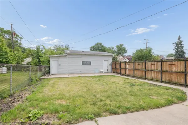 Address not disclosed, Maywood, IL 60153