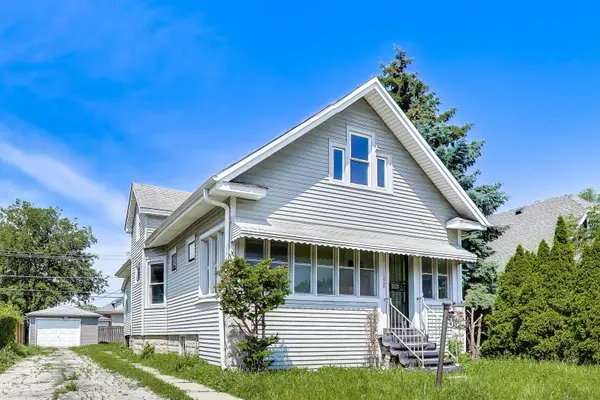 1926 S 9th AVE, Maywood, IL 60153