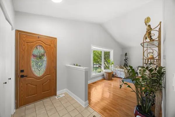 307 TERRY LN, Bloomingdale, IL 60108
