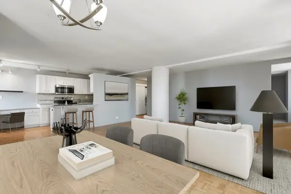 345 N Canal ST #1204, Chicago, IL 60606