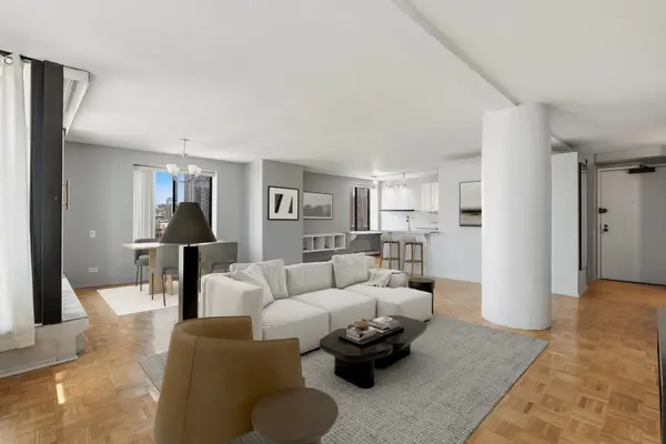 345 N Canal ST #1204, Chicago, IL 60606