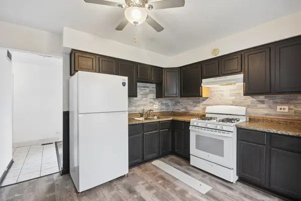 173 Williamsburg RD, Country Club Hills, IL 60478
