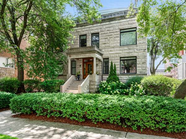 1112 Church ST #1W, Evanston, IL 60201