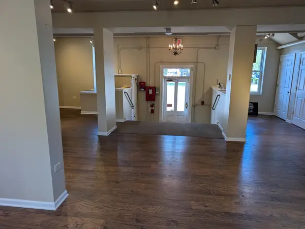 16 S Bothwell ST, Palatine, IL 60067