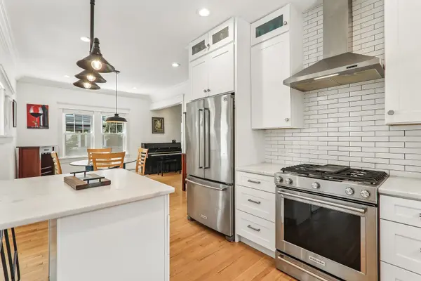 4917 Highland AVE, Downers Grove, IL 60515
