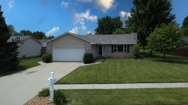 695 Cherokee DR, Bourbonnais, IL 60914