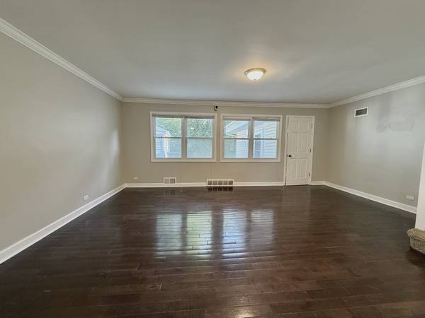 2045 Downey RD, Homewood, IL 60430