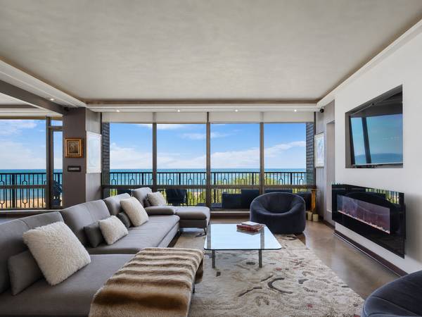1040 N Lake Shore DR #7C, Chicago, IL 60611