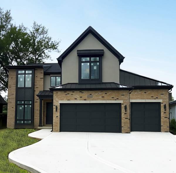 837 S Kearsage AVE, Elmhurst, IL 60126