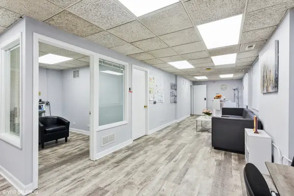 1335 Dodge AVE, Evanston, IL 60201