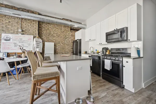 1572 N Milwaukee AVE #C, Chicago, IL 60622
