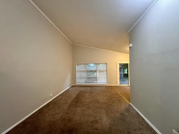 129 Warwick ST, Park Forest, IL 60466