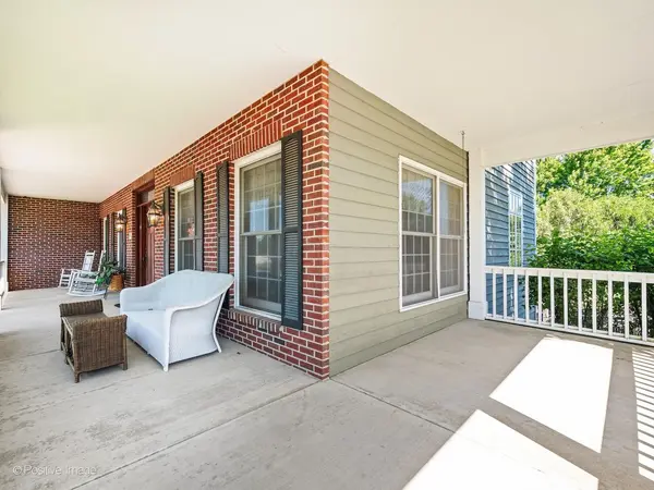 38W070 Spring Green WAY, Batavia, IL 60510