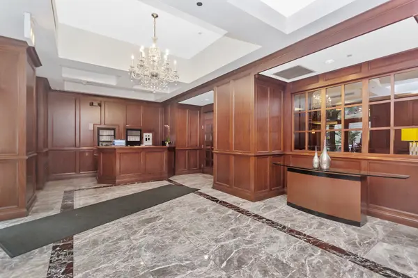 1122 N Dearborn ST #10C, Chicago, IL 60610