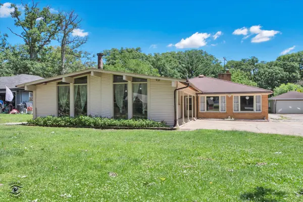23935 S Kings RD, Crete, IL 60417