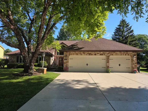 708 Galway LN, Prospect Heights, IL 60070