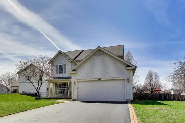 447 Talismon CT, Crystal Lake, IL 60012