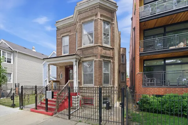 1627 N Washtenaw AVE, Chicago, IL 60647