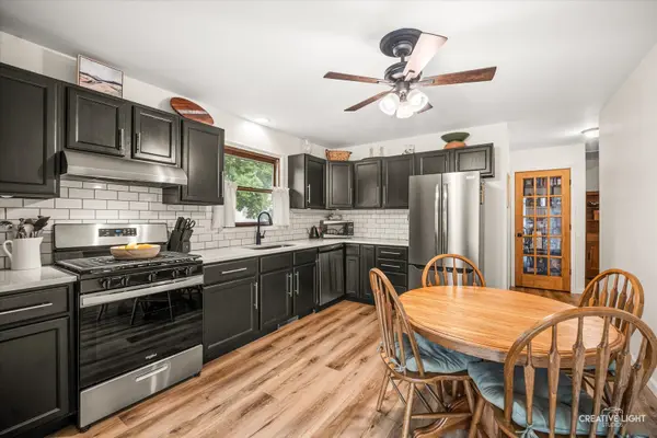 316 Old Mill LN, Hampshire, IL 60140
