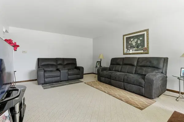 558 Manistee AVE, Calumet City, IL 60409