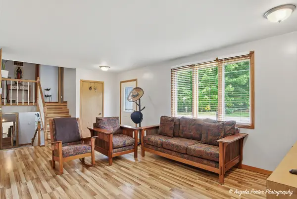 7509 Villa Vista CT, Spring Grove, IL 60081
