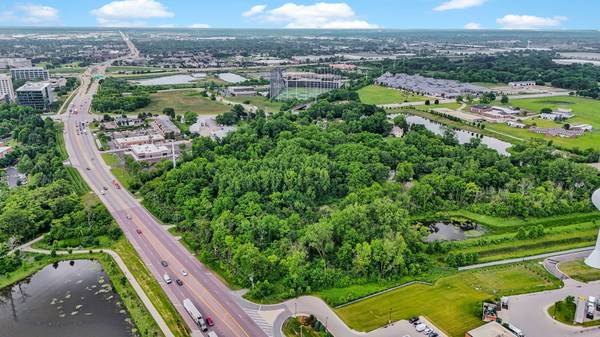 3S764 Route 59 RD, Warrenville, IL 60555