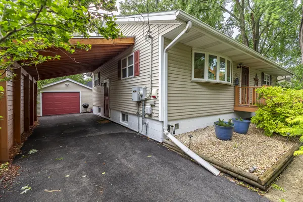 18024 Highland AVE, Homewood, IL 60430