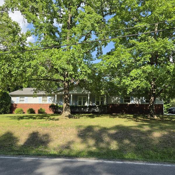 11534 State Highway 37 HWY, Benton, IL 62812
