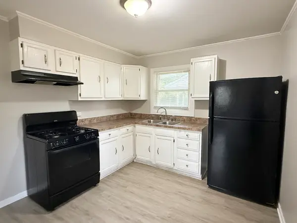 338 Waldmann DR, Park Forest, IL 60466