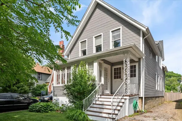 1621 Florence AVE, Evanston, IL 60201