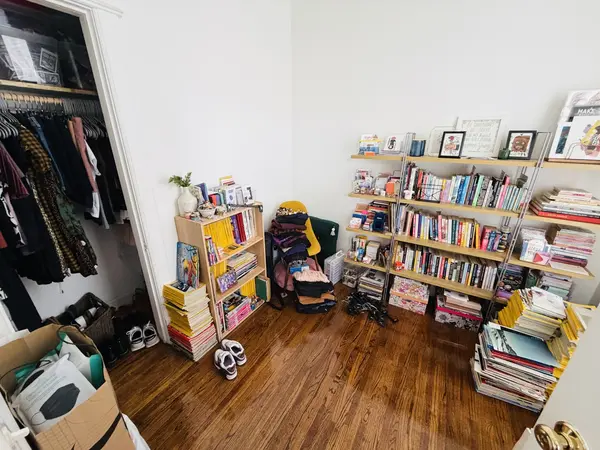 939 W 32nd ST, Chicago, IL 60608
