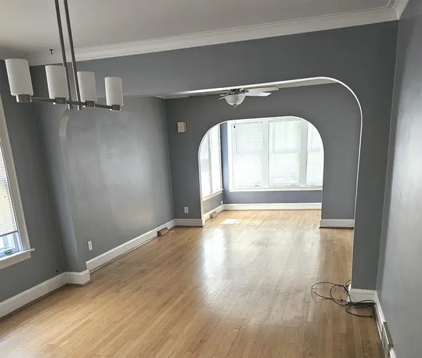 5445 N MAGNET AVE, Chicago, IL 60630