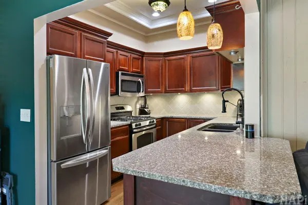71 Mariner LN #71, Fox Lake, IL 60020