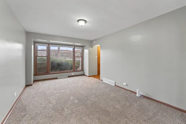 13904 S Tracy AVE, Riverdale, IL 60827