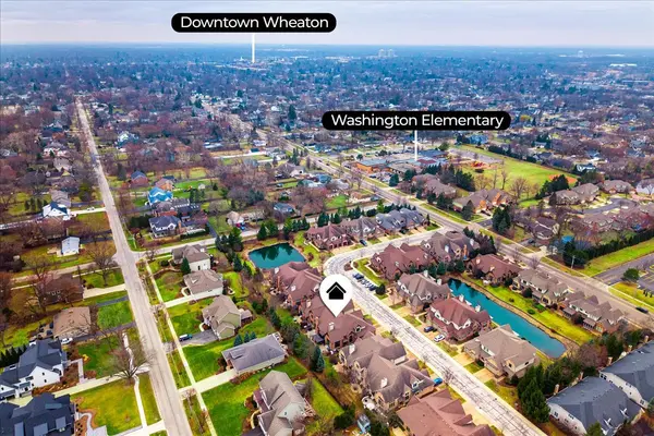 2009 MacKenzie PL #2009, Wheaton, IL 60187