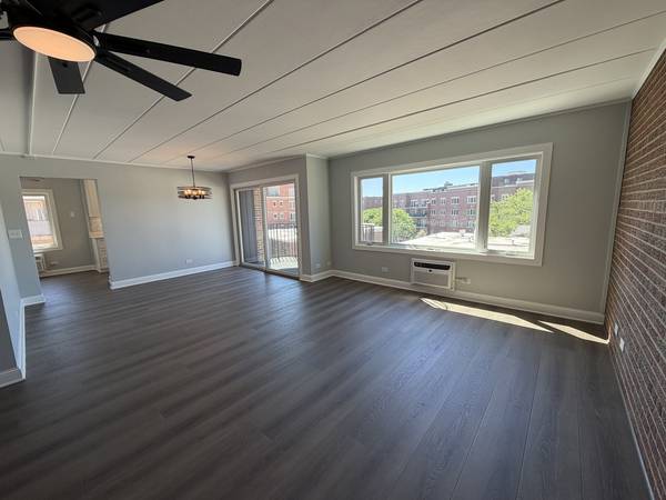 659 Des Plaines AVE #5D, Des Plaines, IL 60016