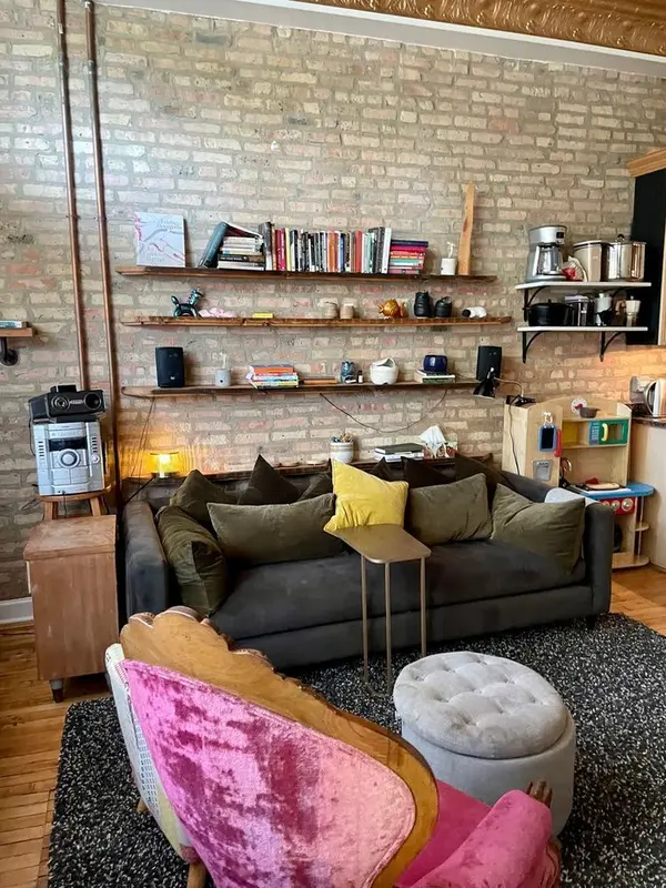 1038 W 32nd ST #1, Chicago, IL 60608