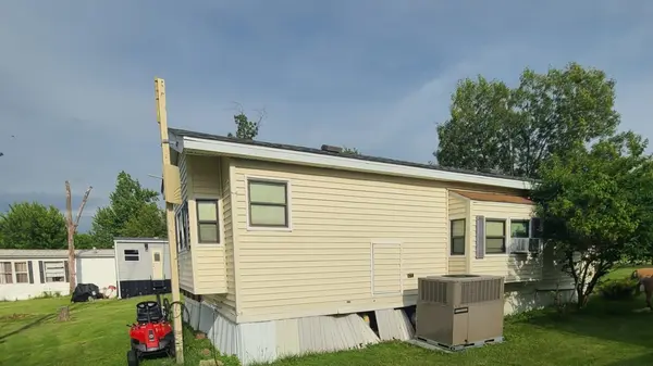 19/102 Woodhaven, Sublette, IL 61367