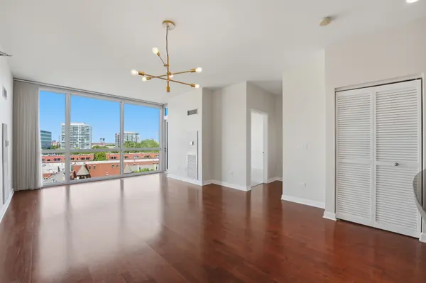 1841 S Calumet AVE #810, Chicago, IL 60616