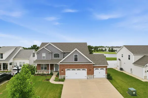 311 Bradford AVE, Savoy, IL 61874