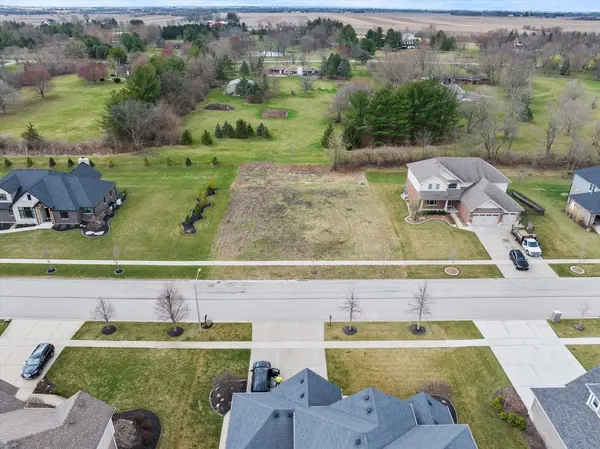 13745 W Memorial DR, Manhattan, IL 60442