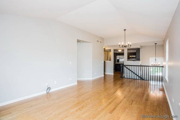 1416 Draper RD, Mchenry, IL 60050