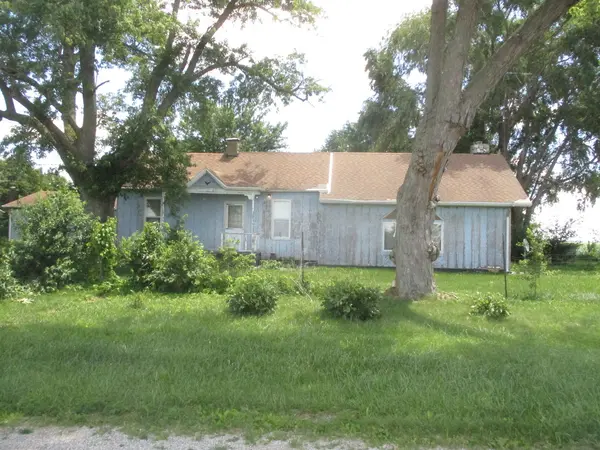 550 N County Road 1475 RD, Tuscola, IL 61953
