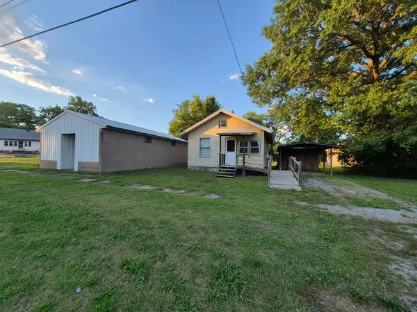 406 Church ST, Zeigler, IL 62999