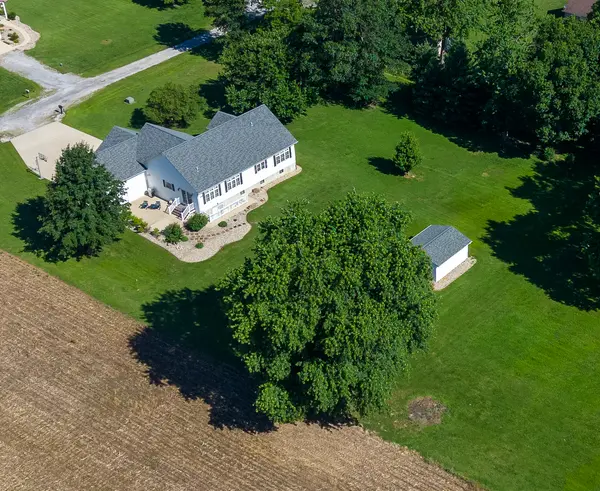 112 Pheasant RUN, Woodlawn, IL 62898